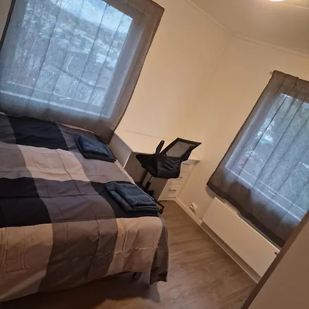 Sentralt Leilighet I * Harstad